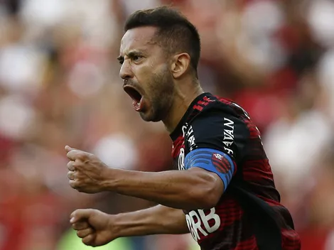 De saída do Flamengo e descartado pelo Corinthians, Éverton Ribeiro sinaliza positivo para atuar em outro grande clube