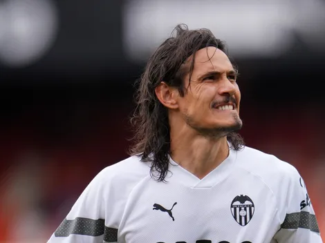 Mercado da bola: Cavani abre conversas para fechar com gigante do futebol brasileiro