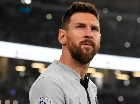 Lionel Messi surpreende, encerra rumores e define seu futuro no mercado da bola