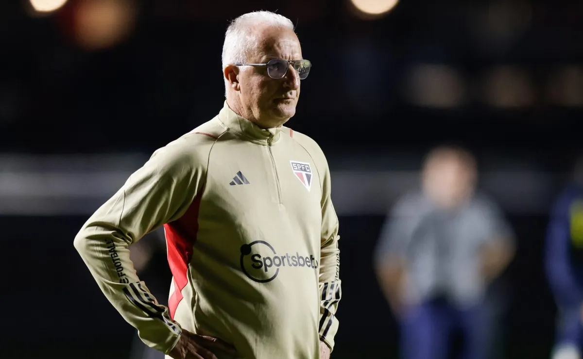 São Paulo segue em busca de reforços e sonda lateral do Fortaleza