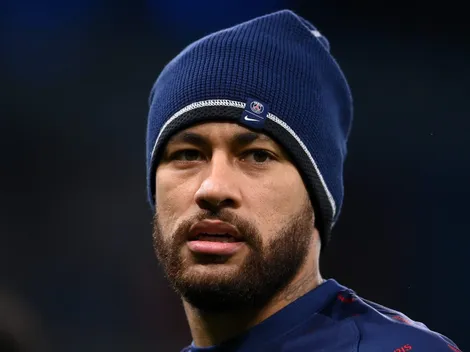 Procurado por Chelsea, United e Newcastle, Neymar põe fim em rumores e define em qual clube irá jogar na próxima temporada