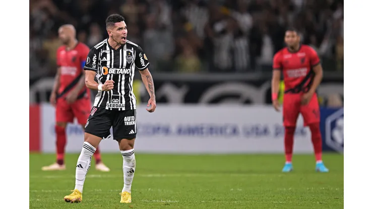 Paulinho manda recado a Vini Jr, após dois gols marcados pelo Atlético-MG (Photo by Pedro Vilela/Getty Images)