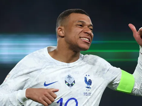 Com Neymar, Kylian Mbappé elege o ataque para seu time dos sonhos