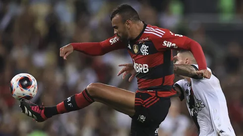 Fabrício Bruno lançou um desafio para atacantes (Photo by Buda Mendes/Getty Images)