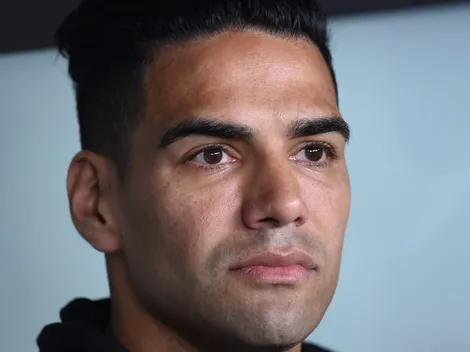 Falcao Garcia se oferece para vestir as cores de gigante do futebol brasileiro; salário seria de R$ 7 milhões por ano