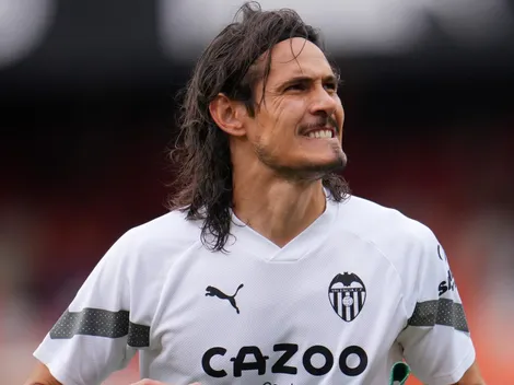 Mercado da bola: Cavani pega a todos de surpresa e abre negociações para jogar em 'rival' do Corinthians