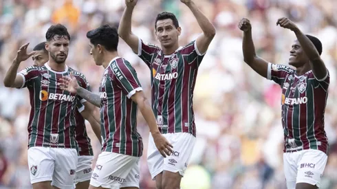 RJ - RIO DE JANEIRO - 04/06/2023 - BRASILEIRO A 2023, FLUMINENSE X BRAGANTINO - Paulo Henrique Ganso jogador do Fluminense comemora seu gol com jogadores do seu time durante partida contra o Bragantino no estadio Maracana pelo campeonato BRASILEIRO A 2023. Foto: Jorge Rodrigues/AGIF