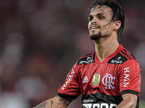Contrato até 2024 e salário de R$ 600 mil mensais: Grêmio 'esquece' Michael e acerta com badalado atacante do futebol europeu