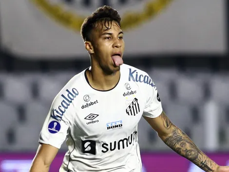 Mercado da bola: Ex-Santos, Kaio Jorge é especulado para substituir um dos principais atacantes do futebol brasileiro