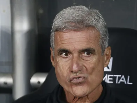 Salário de R$ 6,8 milhões mensais: Luís Castro pega todos de surpresa, fecha com outro grande clube e deixa o Botafogo, afirma jornalista