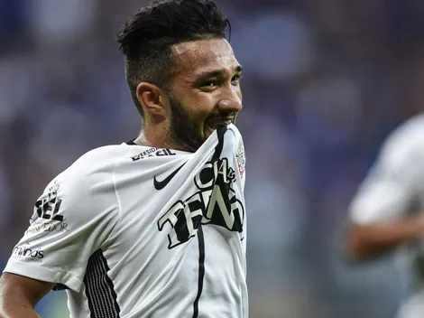 Ex-Corinthians, Clayson deixa Carille 'de lado' e encaminha acerto com um dos principais clubes do futebol brasileiro