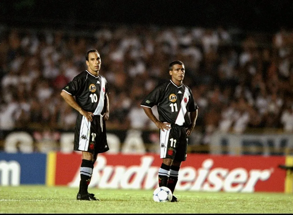 Edmundo e Romário  (Credit: Shaun Botterill /Allsport)