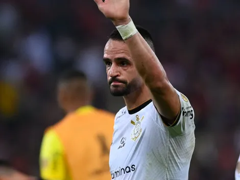 "Substituto de Renato Augusto"; Corinthians prepara investida para fechar com grande meio-campista da Premier League