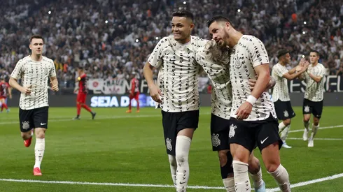 Photo by Ricardo Moreira/Getty Images