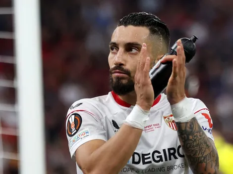 Manchester United aceita vender e Alex Telles pode pintar em um dos maiores clubes do futebol brasileiro