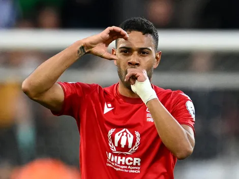 Renan Lodi treina no CT de gigante do futebol brasileiro e alimenta rumores sobre transferências na próxima janela