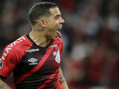 David Terans se enfurece com reserva no Athletico Paranaense e na mira de clubes do futebol brasileiro, define onde vai jogar