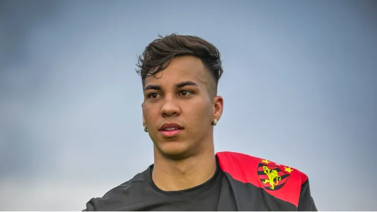Jogador conversou com a TV Sport; assista na íntegra. Foto: Igor Cysneiros/ Sport Club do Recife
