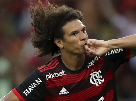 Decidiu deixar o Fenerbahçe: Gigante do futebol brasileiro abre negociações com o meio-campista Willian Arão, ex-Flamengo