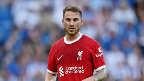 Mac Allister faz torcida nos bastidores. Foto: Matthias Hangst/Getty Images