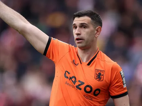 Dibu Martinez se aproxima de acerto com gigante da Serie A