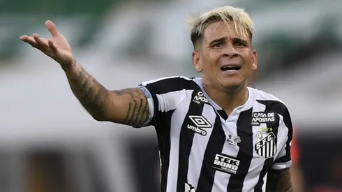 (Photo by Mauro Pimentel – Pool/Getty Images)