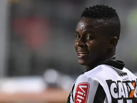 Livre no mercado, Juan Cazares, ex-Corinthians e Atlético Mineiro, negocia com clube do futebol brasileiro e pode ser anunciado nos próximos dias