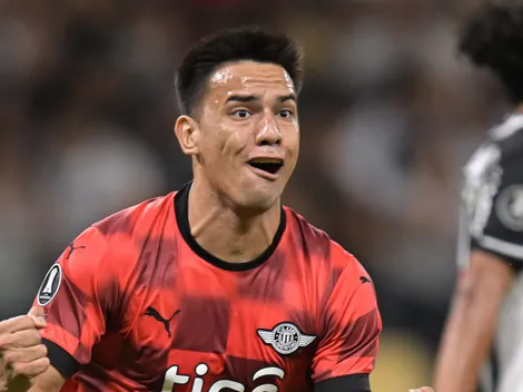 Sondado pelo Palmeiras, Diego Gómez surpreende e acerta com potência do futebol mundial