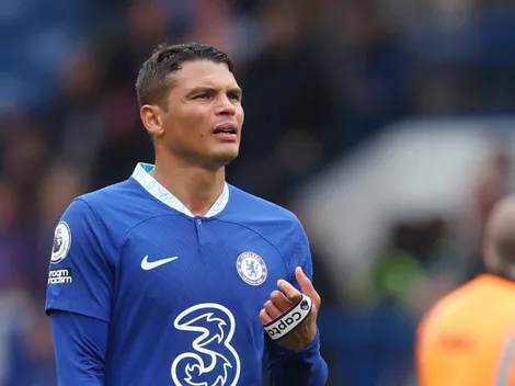 Gigante do futebol brasileiro tem carta na manga para fechar com Thiago Silva; zagueiro confirma