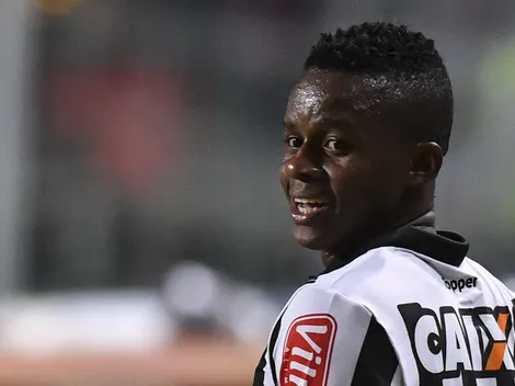 Ex-Atlético-MG e Corinthians, Juan Cazares é oferecido a dupla de rivais do futebol brasileiro; Jogador está livre no mercado