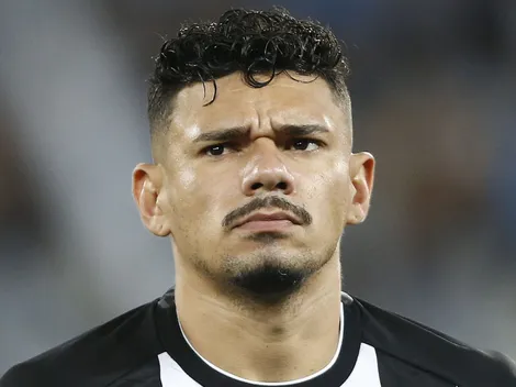 Artilheiro do Brasileirão, Tiquinho Soares chega a acordo e define onde vai jogar no segundo semestre