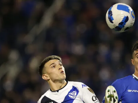 Libertadores 'pesa' e Lucas Orellano encaminha saída do Vasco para atuar em outro gigante; anúncio pode acontecer nos próximos dias