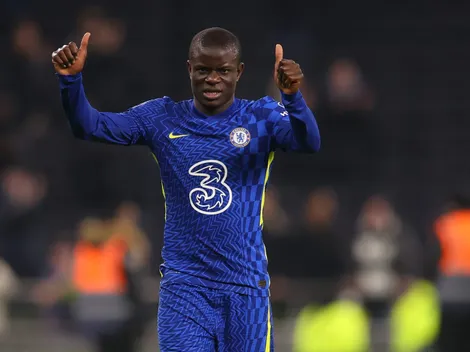 Kanté não fica em cima do muro e escolhe entre Messi e Cristiano Ronaldo