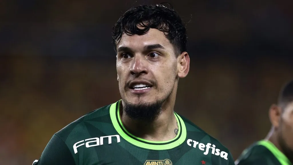 Mercado da bola Gustavo Gómez recebe proposta salarial de R$ 2,4 milhões mensais e pode ser mais um a deixar o Palmeiras