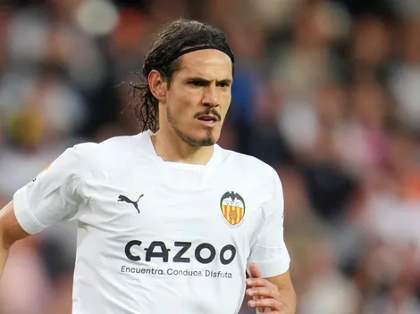 Mercado da bola: Presidente de gigante do futebol brasileiro confirma interesse em Cavani