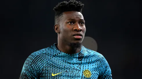 ISTANBUL, TURKEY – JUNE 10: Andre Onana of FC Internazionale enters the pitch to warm up prior to the UEFA Champions League 2022/23 final match between FC Internazionale and Manchester City FC at Ataturk Olympic Stadium on June 10, 2023 in Istanbul, Turkey. (Photo by David Ramos/Getty Images)
