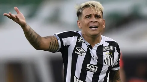 (Photo by Mauro Pimentel – Pool/Getty Images)