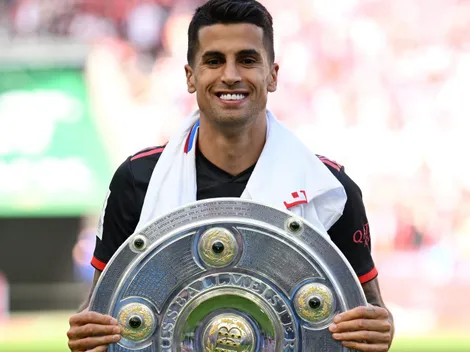 Barcelona 'esquece' de João Cancelo e vai atrás de outro lateral badalado.