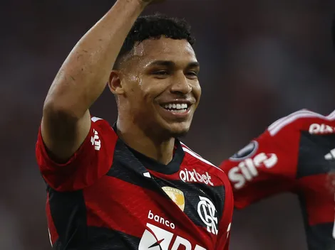 Mercado da bola: Clube oficializa proposta pelo meia Victor Hugo, do Flamengo