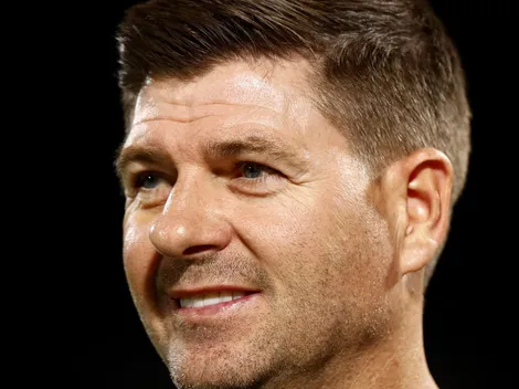 Henderson não é o único! Gerrard pediu e Al Ittifaq faz proposta por ex jogador do Liverpool