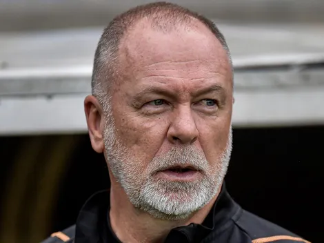 Mano Menezes prepara a saída de 4 grandes estrelas do Corinthians, afirma apresentador