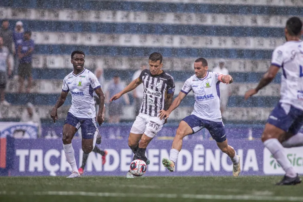 Foto: Guilherme Drovas/AGIF