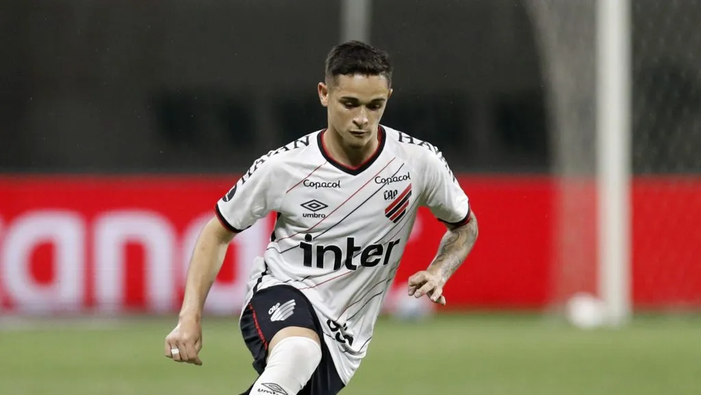 (Photo by Ricardo Moreira/Getty Images)