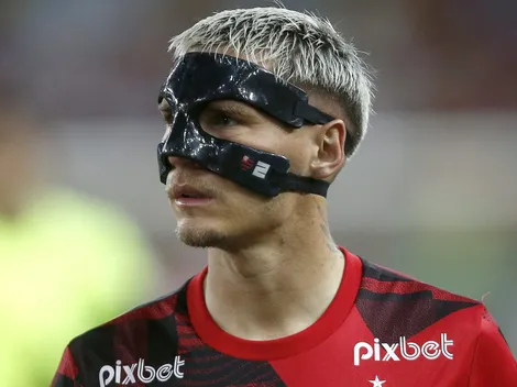 Mercado da bola: Guillermo Varela, do Flamengo, negocia com novo clube