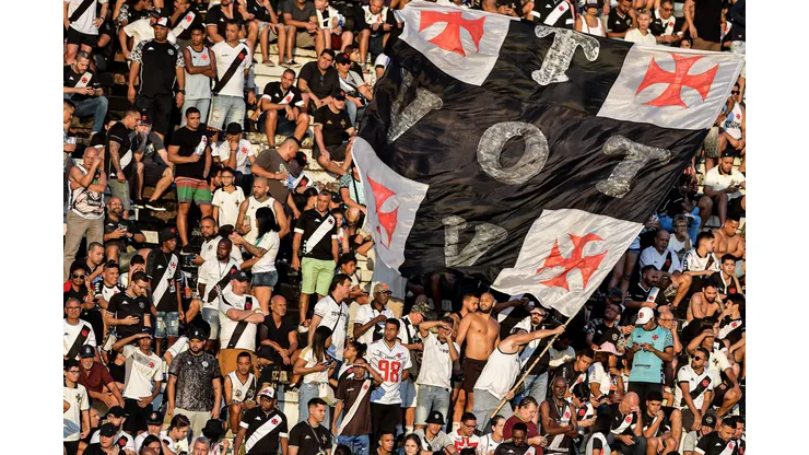 RJ - RIO DE JANEIRO - 14/05/2023 - BRASILEIRO A 2023, VASCO X SANTOS - Torcida do Vasco durante partida contra Santos no estadio Sao Januario pelo campeonato BRASILEIRO A 2023. Foto: Thiago Ribeiro/AGIF