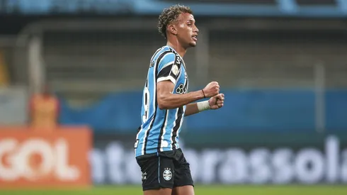 (Photo by Fernando Alves/Getty Images)