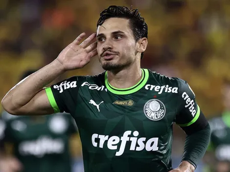 Com três brasileiros, jornal elege os 5 maiores jogadores da Libertadores no século