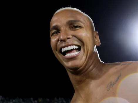 Nada de Gabigol ou Suárez! Deyverson surpreende e 'crava' o melhor atacante do futebol brasileiro em 2023: "Acima de todos eles"