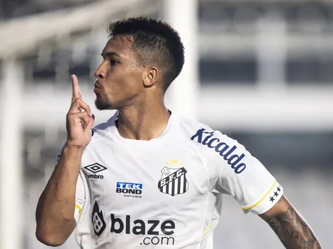 Torcedores estão 'loucos'! Marcos Leonardo começa a seguir gigante da Serie A e encaminha saída do Santos