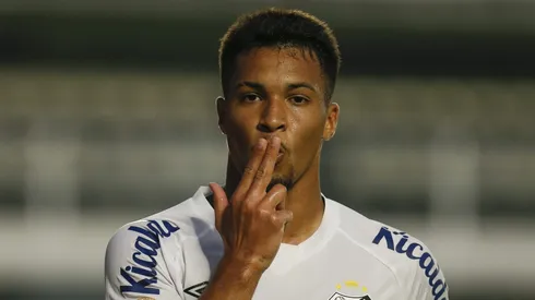 (Photo by Ricardo Moreira/Getty Images)